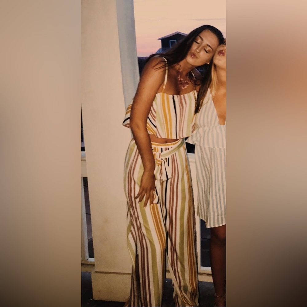 Matching set - Picture 2 of 3